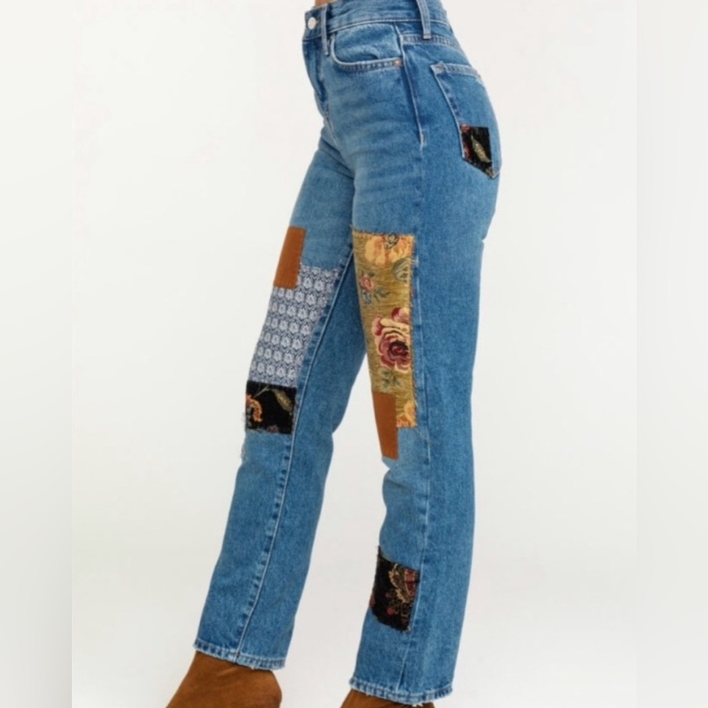 We the Free | Poppy Patch Straight Leg Jeans | 27 | Stillwater Indigo - Picture 2 of 8
